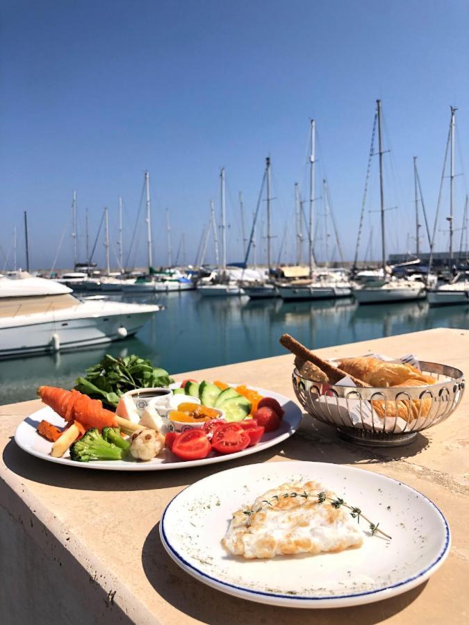 Karpaz Gate Marina Hotel Agia Trias Kültér fotó