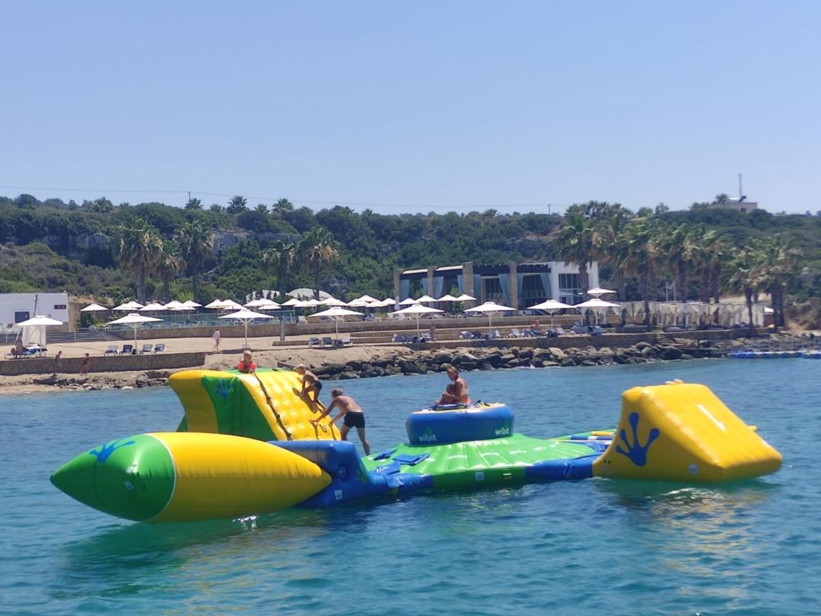 Karpaz Gate Marina Hotel Agia Trias Kültér fotó